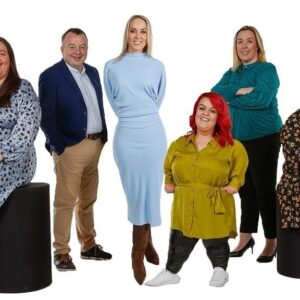 Kathryn Thomas Instagram - Couldn’t be any prouder of this gang. Andrea, Lorraine, Marie Stephanie & Thomas, it has been such a pleasure to get to know you all. Thank you for opening up your hearts and your homes to all of us for this years @rteoperationtransformation We are with ye every step of the way and very quickly you’ll understand just how many people you’ve inspired, moved and motivated across the country. 

If you missed the first programme tonight at 9.30pm you can watch it back on @rteplayer and be utterly inspired by this crew 🙌 Legends 🥰🥰🥰🥰