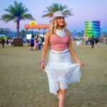 Kathryn Dunn Instagram - last night 🏜️✨ @stagecoach