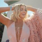 Kathryn Dunn Instagram - 📍nochella decided to skip out on the coachella festivities this year💔😭 but it’s still one of my favorite weekends to lurk over social media!😍 can’t wait to see everyone’s fashion, here’s a look at some of mine over the years! 🏜️👽🌵 and I’ll see yall at stagecoach in 2 weeks!🤠 #coachella #revolvefestival #festival #nochella
