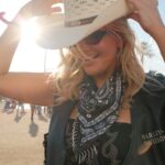 Kathryn Dunn Instagram - oh you like harley davidson??? name 3 songs🙄 stagecoach day 1 was fire 🔥🎸🤠 who knew that there were so many nickelback fans??🤯 #stagecoach #stagecoach2024 #festival