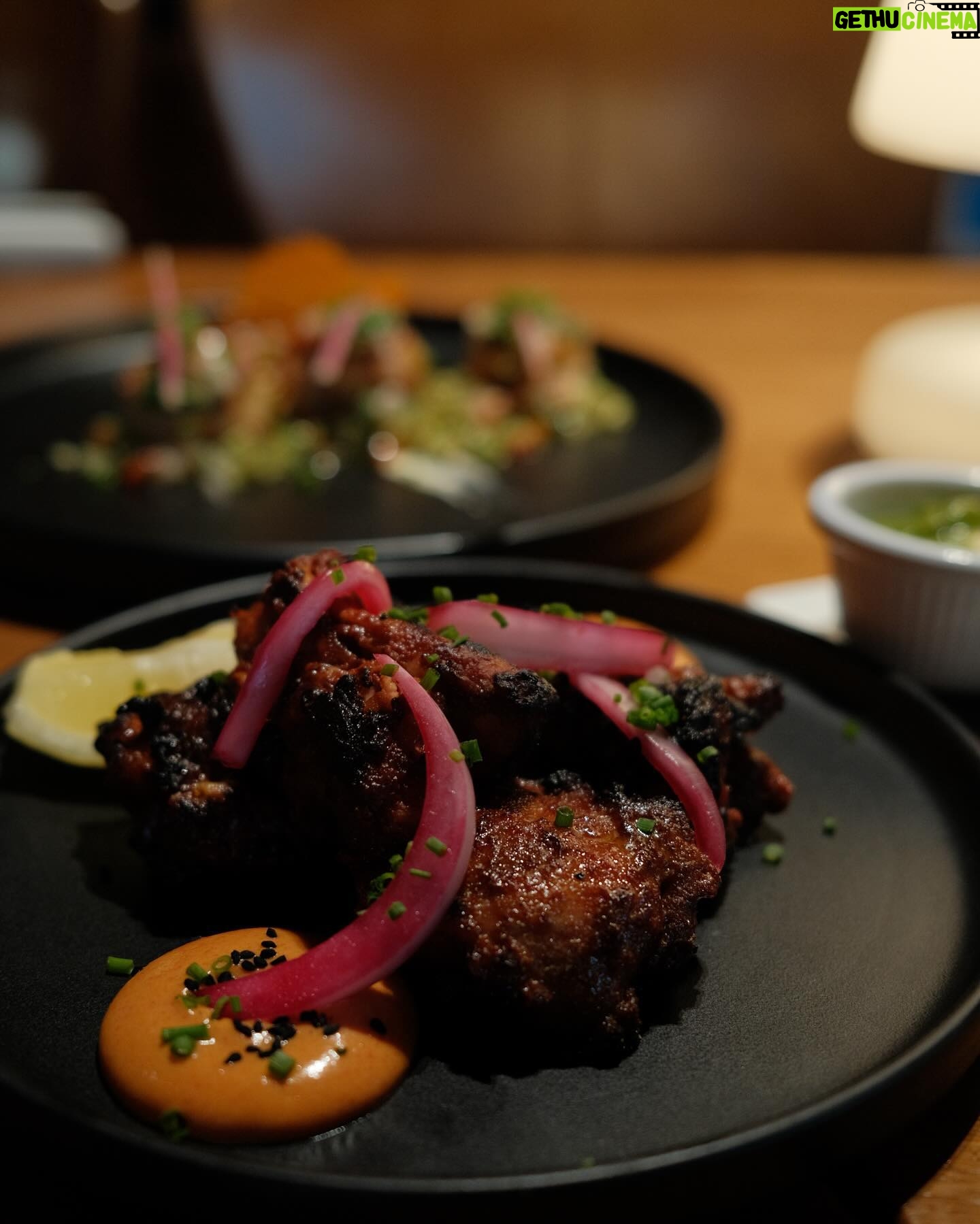 Kathryn Dunn Instagram - a date night at @windmillsbrewery 🥰🍻🫶📚 what I ate👇 🍹 The Haka - a Tiki cocktail with citrussy bright tequila, subtle notes of vanilla and hints of butterscotch, cola, and dried fig (Alex had the “Smoking Barrel” 💨🥃) 🥘 Fennel & Cumin Crusted Scallops - PERFECTLY COOKED queen scallops with fennel & cumin crust habanero buttermilk sauce 🍗 Hot ‘n Sweet Guava Chicken - sweet and spicy guava-marinated tandoori chicken 🍤 Seafood Moilee - Rainbow trout, shrimp, casava podimas, I WANT TO BATHE IN THE MOILEE SAUCE it was so good 🤤 #grandscapetx #dallasrestaurants #dallasfood #thecolony