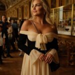 Kathryn Dunn Instagram – there’s new stunning art exhibit at the louvre- it’s ✨me✨
#thelouvre #louvre #louvremuseum #paris #parisfrance