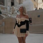 Kathryn Dunn Instagram – there’s new stunning art exhibit at the louvre- it’s ✨me✨
#thelouvre #louvre #louvremuseum #paris #parisfrance