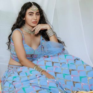 Katie Iqbal Instagram - Eid Mubarak 💫