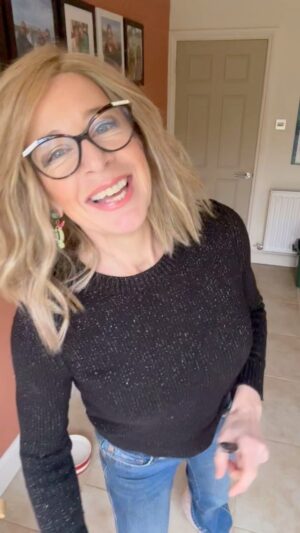 Katie Hopkins Instagram - #dogs #covid #comicrelief #Batsh*tBonkers