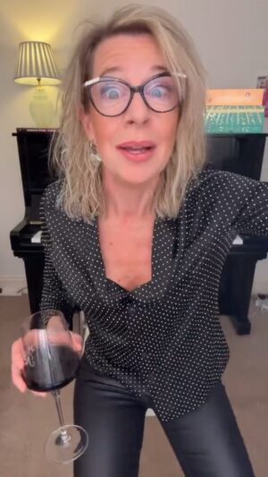 Katie Hopkins Instagram - Hang in there gang. Do not let those trying to crush you, win. Do not let these b*stards beat you.