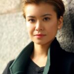 Katie Leung Instagram - Roses are red, violets are blue... Oh look, here’s a photo of my face. Happy Validation-tines’ Day! ❤️💋🌹