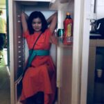 Katie Leung Instagram - Chillin’ on the set of Chimerica. Heh 🥶👻 #channel4 #glamandgore #donttrythisathome