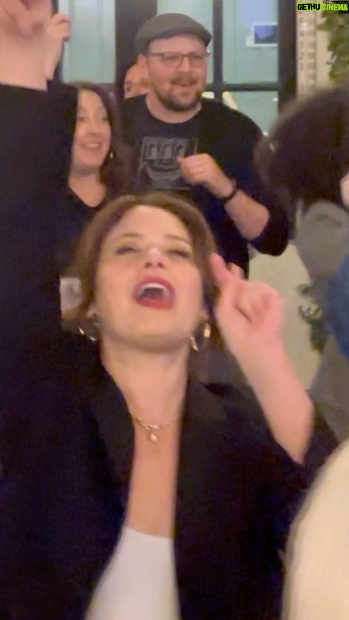 Katie Lowes - 40.1K Likes - That thing