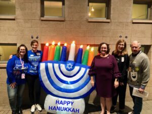 Katie Porter Instagram - Wishing a happy #Chanukah to everyone who observes! I popped by @MerageJCC's 2022 Community Chanukah Celebration this week to help spread holiday cheer.