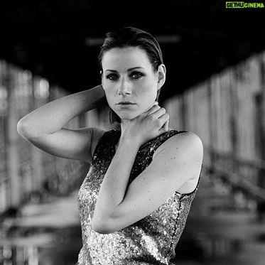 Katrin Heß - 5K Likes - aus meinem letzten Shooting mit @katjakuhl Schönen Start ins Wochenende! #schauspielerin #katrinhess #blackandwhite #shooting #setcard #berlin #pics #drama #actresslife #actress