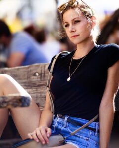 Actress Katrin Heß HD Instagram Photos and Wallpapers September 2017