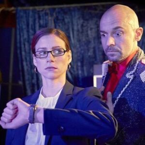 Katrin Heß Instagram - Zeit, mal wieder den Fernseher einzuschalten! Heute Abend um 22:45 Uhr bei #TrueStory auf #Vox unter der Regie von @erikhaffner ! #onscreen #funnoaction #werbung