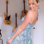 Katrina Bowden Instagram - vacation dress try-on, but make it weird 🤸🏼‍♀️Which do I bring, which do I leave? Help! All linked in stories