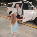 Katrina Scott Instagram – Booked the last two seats to Florida 🤍 Isabelle cried happy tears… and so did mama Jane 🥹 

Thank you to the woman who switched her seat with us so we could sit together 🙏🏼