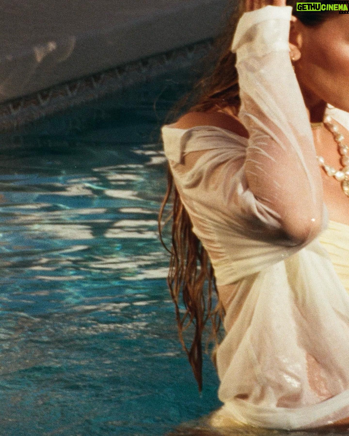 Katrina Scott Instagram - a desert night on film 🎞️ @ksl.thelabel I can’t wait for you to see and feel these chic fabrics in person 🤤 The desert night fabric is a Brazilian tricot dipped in gold shimmer— it’s the most beautiful bronze. The Adobe sunshine and agave green are buttery soft and so luxe. You’ll feel amazing in them ✨ Shop your favorite styles at KSLthelabel.com Made by women in LA 15% profits benefit the @babyquestgrants foundation 📸 @jasminemariefilms