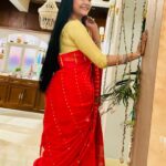 Kaushambi Chakraborty Instagram - Gum ko bhi itni khushi do Woh muskurane lage❤️🤗 Keep watching PHULKI only on Zee bangla😊