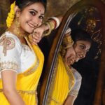 Kaushambi Chakraborty Instagram – Photographer – @suhasishpachal 

Designer- @mr.rahul62903 

Makeup- @beautismakeover
