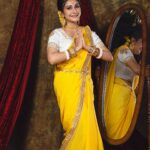 Kaushambi Chakraborty Instagram – Photographer – @suhasishpachal 

Designer- @mr.rahul62903 

Makeup- @beautismakeover