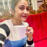 Kaushambi Chakraborty Instagram - Keep warm and drink coffee☺️☕️