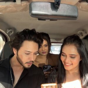 Kaushiki Rathore Instagram - When you realize that your girlfriend's friend is not the third wheel you are the third wheel 😞😞.
.
.
.
.
.
.
#comedyreels #moyemoye #funnyvideos #friends