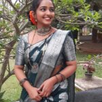 Kaustubha Mani Instagram – Embrace the glorious mess that you are…
@beadedtreasuresjewelry 
#artist #actress #beautiful #blessed #dress #explore #ethnicwear #fashion #flowers #festival #instagram #instagood #instapic #keepgoing #keepgrowing #love #live