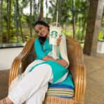 Kaustubha Mani Instagram – This weather’s got me like !!! 
Kesariya tera…Ishq hain piyaa…… ❤️ Pc : @abhinavvishwanathan