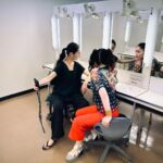 Kavka Shishido Instagram - . . 載せるタイミングを逸した写真を 年末だし載せてみる . NHKの番組でご一緒した平野ノラさん @noranoranora1988 と 兎に角良い写真を撮りたい奮闘ショット . 何処かに飛んでいっちゃいそうなノラさんが私のツボです . . こんなに真剣に遊んでくれるなんて 初めて会った気がしないわ なんて 光栄なお言葉も頂けて良き思い出