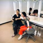 Kavka Shishido Instagram - . . 載せるタイミングを逸した写真を 年末だし載せてみる . NHKの番組でご一緒した平野ノラさん @noranoranora1988 と 兎に角良い写真を撮りたい奮闘ショット . 何処かに飛んでいっちゃいそうなノラさんが私のツボです . . こんなに真剣に遊んでくれるなんて 初めて会った気がしないわ なんて 光栄なお言葉も頂けて良き思い出