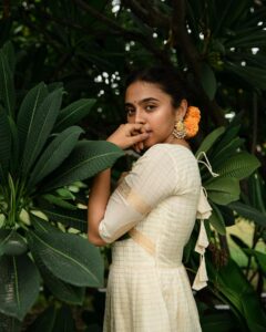 Actress Kavya Sriram HD Instagram Photos and Wallpapers September 2020