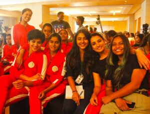 Kavya Sriram Instagram - It really was a BIG-IL experience and a dream to be a part of this massive film! Really couldn't have asked for a better start than this ❤
@pallavi_85, None of this would have even been possible without you and the  faith you've put in us! Really cant thank you enough 😘
@shruthimanjari- Don't know what I would've done without you! Best work wife EVER! 🤗 LOVE YOU 😚

It was amazing to have been a small part of this massive team, thank you  @atlee47 sir, @gkvishnu
And @agsentertainment . 
And after being a fan  for the longest time, being a part of a THALAPATHY VIJAY FILM WAS EVERYTHING! 😍
Here's to the memories made and everything  learnt from this film. 
BIGGEST CONGRATS TO THE ENTIRE TEAM. ❤
#BIGIL #styling #thalapathy #first