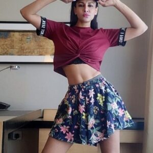 Kavya Keeran Instagram - My mood after wasting the first quarter of 2024 🤣🤓😂 
Happy Sunday 😇 

.
.
.
.
#reelvideo #newreeltrends #slowmo #igreels #sundayvibes #igviral #dancing #dancebeats #beingme #viral @instagram #kavyakeeran