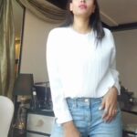 Kavya Keeran Instagram – This version of ‘Nadaan Parindey’ uff 🤩
.
.
.
.

#hibarbie #glamour #lifestyle #igdaily #igviral #denimstyle #igreels #instagramfeed  #reelit #bhfyp #vediooftheday #explorar #beautiful #viraltrend #exploremore @instagram #beingme #kavyakeeran