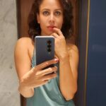 Kavya Keeran Instagram – I woke up like this with messy hair 👻Embrace the  bedhead look 💁‍♀️
.
.
.
.
#style #glamlovers #fashiongram #ootdfashion #trending #surprise #bollywoodsongs #gorviral #bollywoodstyle #cool #iglove #class #igdaily #beingme @instagram #kavyakeeran