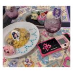 Kawaguchi Yurina Instagram - ． キュアホワイトみのあるコーデで行ってまいりました🤍💙 どこもかしこも可愛くて、堪らぬひとときでした~ ． #川口の私服
