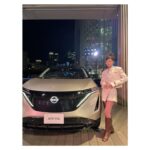 Kawaguchi Yurina Instagram - ． 六本木ヒルズアリーナにて開催された 「NISSAN FORMULA E ROPPONGI CIRCUIT」 参加させて頂きました🚗 ． 特設サーキットにて 日産のフォーミュラEマシンを 高星選手による華麗なレースパフォーマンスと 素敵なバンドダンサーの方々との共演に、 格好良さのあまり心の声が漏れてしまいました… ． 3月30日には日本初のフォーミュラE世界選手権 「Tokyo E-Prix」が開催されます。 日産は日本の自動車メーカーとして唯一参加してるそうです！ 当日のレースも楽しみですね🚗　 ． #pr #NISSAN #FormulaE #NissanFormulaE #FormulaETokyoEpix #日産 #EV #NissanNismo #Nismo #電気自動車 @nissanjapan ． 本日の素敵なお衣装♡ Jacket, Shorts, Blouse: @msgm Accessories: @abiste_official ． ．