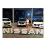 Kawaguchi Yurina Instagram - ． 六本木ヒルズアリーナにて開催された 「NISSAN FORMULA E ROPPONGI CIRCUIT」 参加させて頂きました🚗 ． 特設サーキットにて 日産のフォーミュラEマシンを 高星選手による華麗なレースパフォーマンスと 素敵なバンドダンサーの方々との共演に、 格好良さのあまり心の声が漏れてしまいました… ． 3月30日には日本初のフォーミュラE世界選手権 「Tokyo E-Prix」が開催されます。 日産は日本の自動車メーカーとして唯一参加してるそうです！ 当日のレースも楽しみですね🚗　 ． #pr #NISSAN #FormulaE #NissanFormulaE #FormulaETokyoEpix #日産 #EV #NissanNismo #Nismo #電気自動車 @nissanjapan ． 本日の素敵なお衣装♡ Jacket, Shorts, Blouse: @msgm Accessories: @abiste_official ． ．