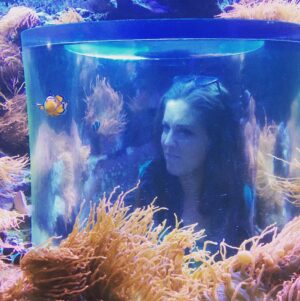 Kay Panabaker Instagram - So I was gonna be stranded at the car repair shop for 9 and 1/2 hours today while they worked on my car. Then J-Bo texted me and said she had an extra ticket to Seaworld. We rode so many coasters (some of them twice!), and got to see some pretty cool animals. But I think the highlight was just quality bonding time. We often hang out as part of our friend group, so it was nice to just have an “us” date. Thanks for the fun day, @jenn_lebeau !!! Great way to send off 2017!!!