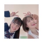 Kayako Abe Instagram - ♪ 今夜ドラマ『顔だけ先生』最終回です！🥺 少し前にクランクアップしました☺️ はじめてのドラマの現場はこの上なく楽しくて、先生役、生徒役のみなさんと幸せな時間を過ごしました！ 台本をいただき、それぞれが違う場所、違う状況、違う心情で読んでくるわけだから、きっと台本から受ける印象はみんな違うはず。 それぞれのイメージを現場で擦り合わせて一つの作品を紡いでいく作業は本当に繊細で、尊いものでした。 愉快なキャストの皆さん、スタッフの皆さんに恵まれて平和で幸せな3ヶ月でした！ 数ヶ月、撮影のある日は朝から晩までずーっと一緒だったから、、、今でも時々あの日々を、そしてキャストの皆さん、スタッフの皆さんのことをぼーーっと思い出して恋しく感じます😌 現場で仲良くしてくれた生徒のみんな、先生方はもちろんですが、誰よりも早くから誰よりも遅くまで、毎日現場で作業をしてくださって、どんな時も細やかに気を配ってくださったスタッフの皆さんには、感謝してもしきれません。 そしてこのドラマを楽しんでくださった皆さま☺️ 本当に、本当にありがとうございました✨ 何枚か写真載せておくので、よかったら見てってください❣️ ではこのあと！11話もお楽しみください☺️💛 #顔だけ先生 #最高の仲間たちでした🥺 #最終話もお楽しみに✨ #ありがとうございました🥰