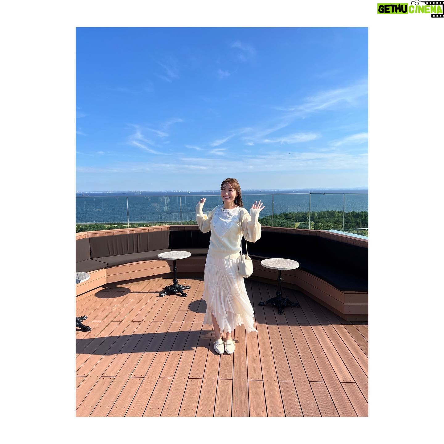 Kayako Abe - 20.2K Likes - お知らせ♪
10/30 12:00〜
フジテレビ なりゆき街道旅 に出演しますー☺️
今回は浦安をぶらぶら🚶🏼♀️
美味しいものを食べたりお買い物したり
ハプニングも!😂
ぜひ、ご覧ください!
番組内で使っている可愛いお財布は @toffandloadstone さんのものです👛💚
(衣装は提供して頂いたものです)
#なりゆき街道旅
#フジテレビ
#浦安