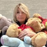Kaye Adams Instagram – The great clear out continues! How many teddy bears am I allowed to keep?

Does anyone else have as much of problem throwing things away or is it just me?

#decluttering #clearouttheclutter #clearout #hoardingproblems