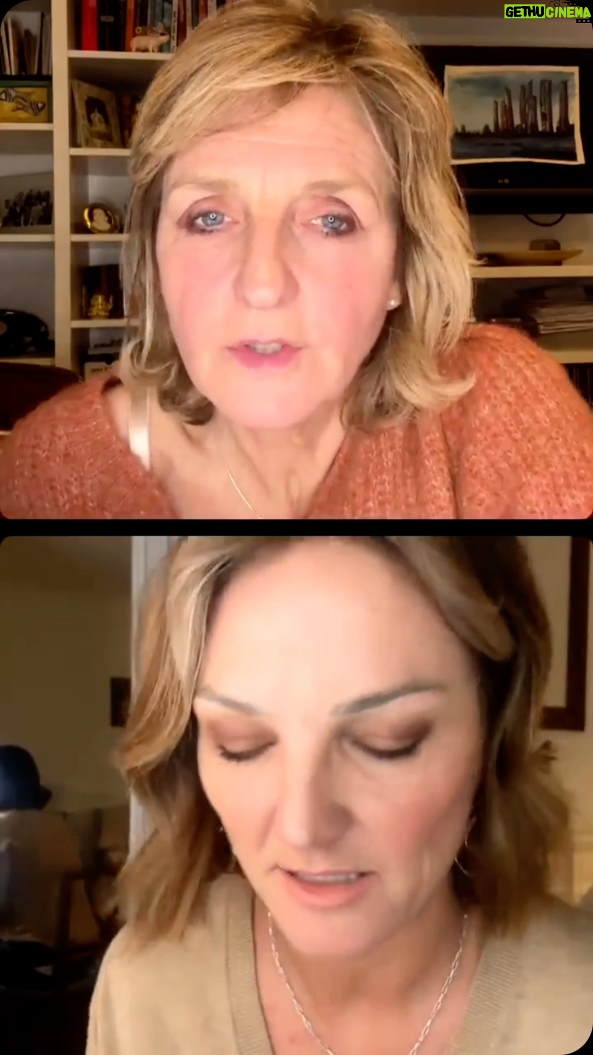Kaye Adams Instagram - 💋 QUICK EYE MAKEUP TUTORIAL PART 3/3 💋 @donnamaylondon tries to teach me how to an easy eye makeup using her makeup brush set and fancy LED mirror (don’t tell her but I’m actually really impressed by both! Also if you’re as lazy as me make sure to check out our face cloth - just having to using water to get rid of your makeup is a godsend! #easymakeup #easyeyemakeuptutorial #easyeyemakeup #makeupover50 #makeupover40