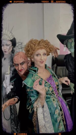 Kaye Adams Instagram - 🎃💀 Happy Halloween!! 🎃💀

Every year the @loosewomen makeup and wardrobe department just get better and better! 

Thank you to @makeupcouk for making me look the best I've ever looked!