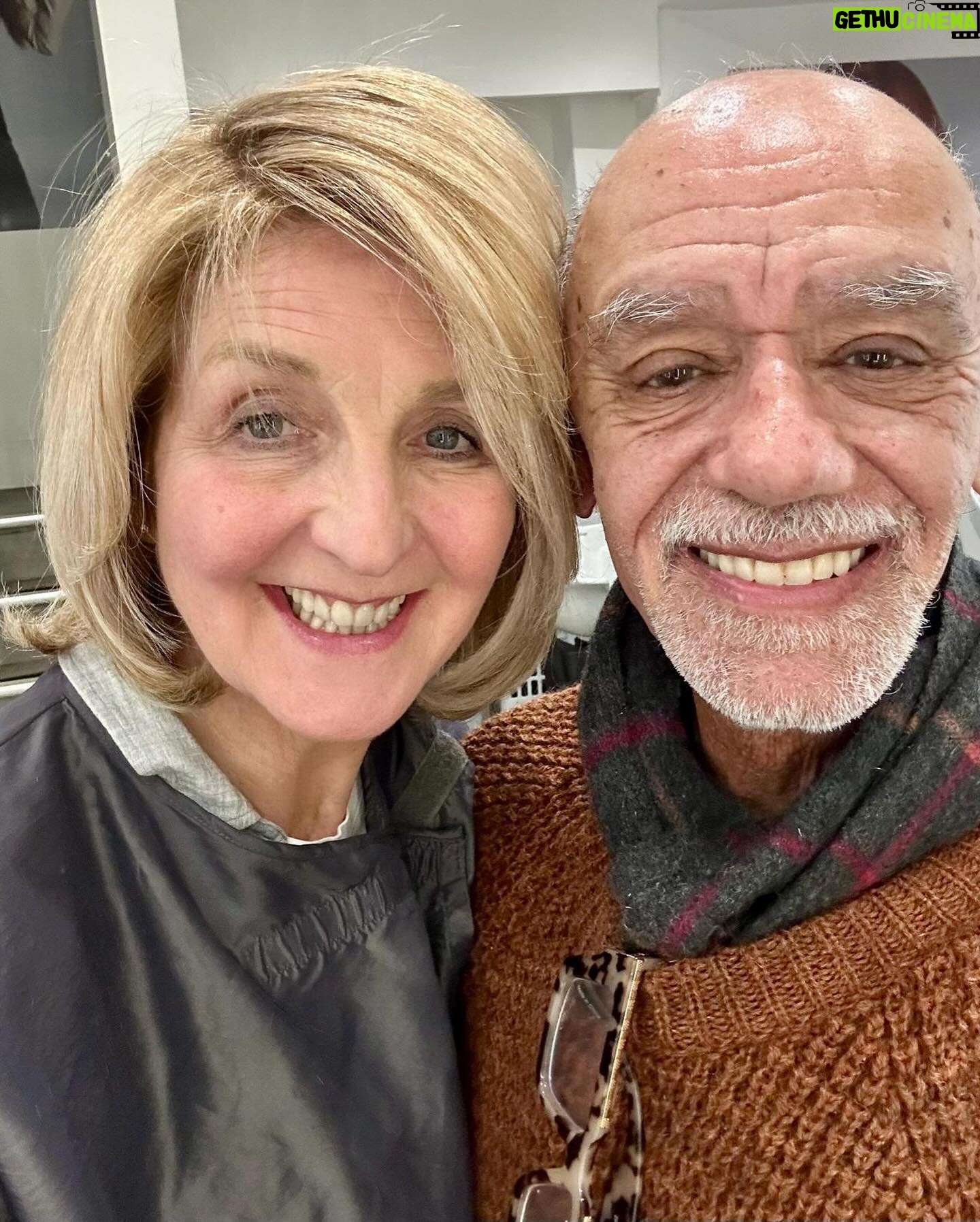 Kaye Adams - 2K Likes - Today it was time to finally stop looking like I was dragged through a hedge backwards and put the hair magicians to work
@leedin6 and @petermarcusdidsbury you are both geniuses
SWIPE RIGHT FOR THE REVEAL…
#hairtransformation #hairgoals #newhairwhodis #newhairstyles #over60style