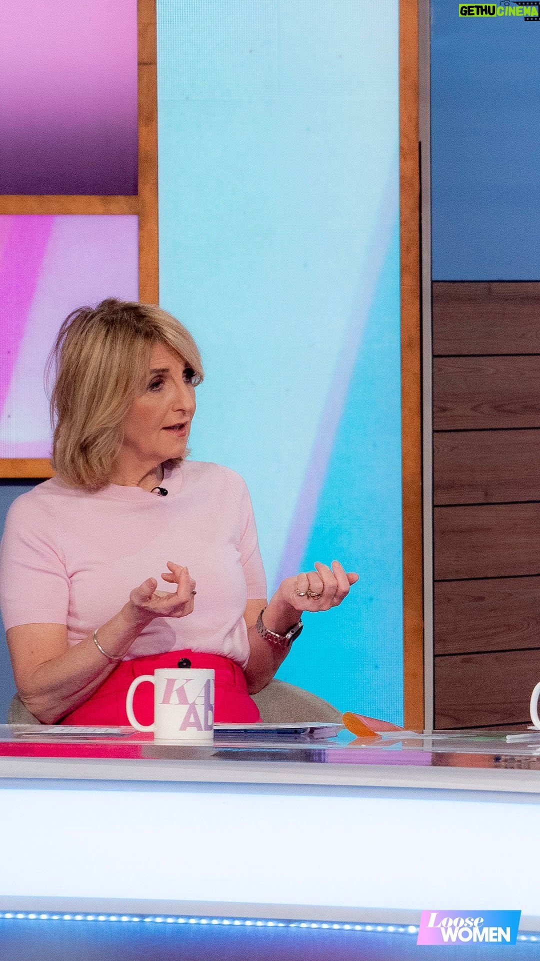 Kaye Adams - 2.9K Likes - Could you go 24 hours without contacting your partner? 📱
@kayeadamsofficial admits text messages between her and her partner mostly consist of ‘can you get some milk?’ 🥛🤣
