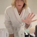 Kaye Adams Instagram - If I seem completely unprepared and distracted on @loosewomen today, this is why… #jodiefoster #truedetective