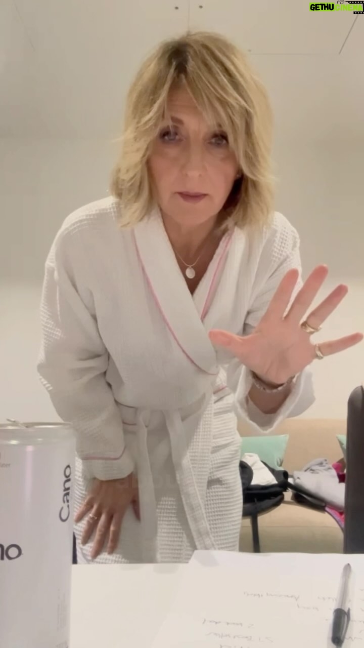 Kaye Adams - 1.6K Likes - If I seem completely unprepared and distracted on @loosewomen today, this is why…
#jodiefoster #truedetective