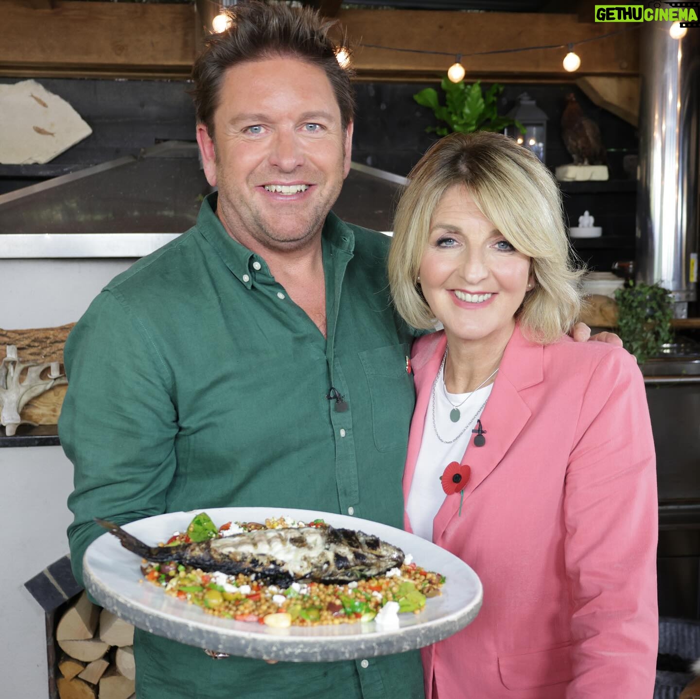 Kaye Adams Instagram - Had an amazing time with @jamesmartinchef, @asmakhanlondon and @midsummerchef on James Martin’s Saturday Morning! Watch 9.30 this morning on @itv or catch up after on @itvxofficial @saturdayjamesmartin