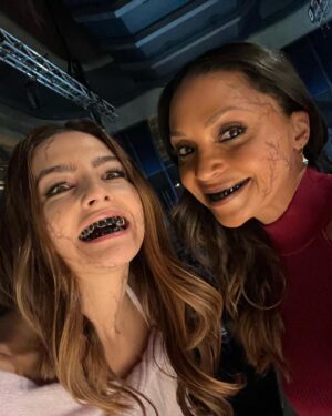 Kayla Compton Instagram - From last night’s episode! Just some pretty glam make up by @ksajdeh