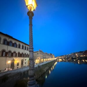 Kayla Compton Instagram - Nights in Firenze ft. a far away bestie 🩷 @sofiamarmorini
